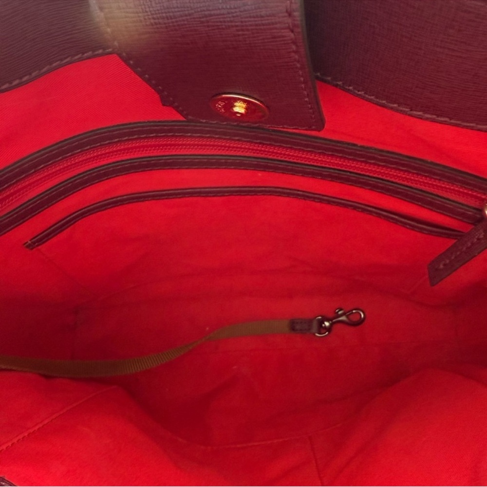 Dooney & Bourke Hadley Tote Bag - Picture 5 of 6